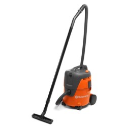 Husqvarna WDC220 Wet & Dry Vacuum Cleaner